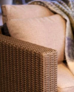 Brafab Funkia Sessel, Beige/Sand -Hay || Brafab || Fatboy Verkäufe brafab funkia armchair beige with cushion 2