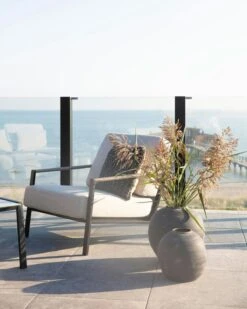 Brafab Lyra Sessel, Schwarz/Sand -Hay || Brafab || Fatboy Verkäufe brafab lyra armchair black with cushion 8