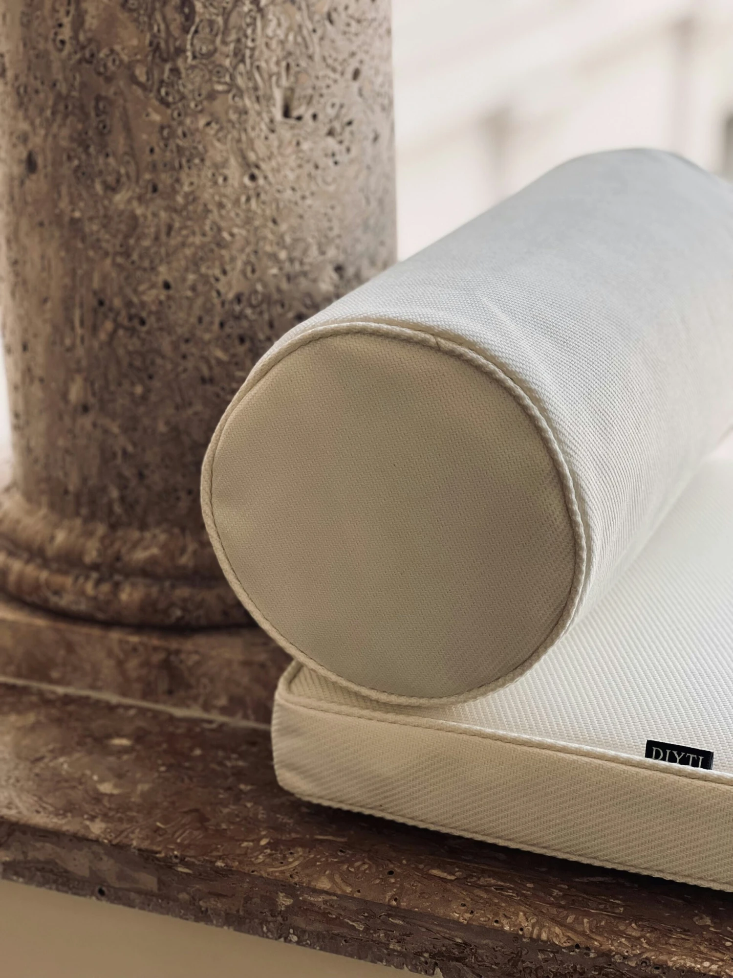 Plain Kissen 17x45 Cm, Weiß 2 Plain Kissen 17x45 Cm, Weiß – Bild 2