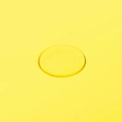 Fatboy Toní Bistro Table, Lemon -Hay || Brafab || Fatboy Verkäufe fatboy toni bistro table anthracite 24