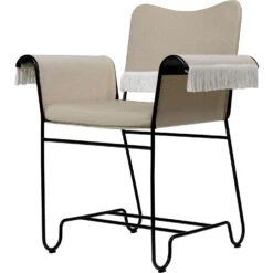 Gubi Tropique Esszimmerstuhl Mit Fransen, Classic Black / Udine 12 -Hay || Brafab || Fatboy Verkäufe gubi tropique esszimmerstuhl mit fransen 2