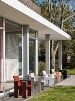 Hay Crate Esszimmerstuhl, Iron Red -Hay || Brafab || Fatboy Verkäufe hay crate dining chair water based lacquered pinewood 17