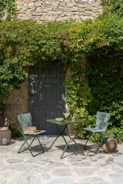 Lafuma Balcony II Colorblock Tisch 64x70 Cm, Moss 10 Lafuma Balcony II Colorblock Tisch 64x70 Cm, Moss -Hay || Brafab || Fatboy Verkäufe lafuma balcony table cb moss moss 11