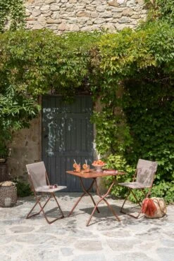 Lafuma Balcony II Colorblock Tisch 64x70 Cm, Canyon -Hay || Brafab || Fatboy Verkäufe lafuma balcony table cb moss moss 14