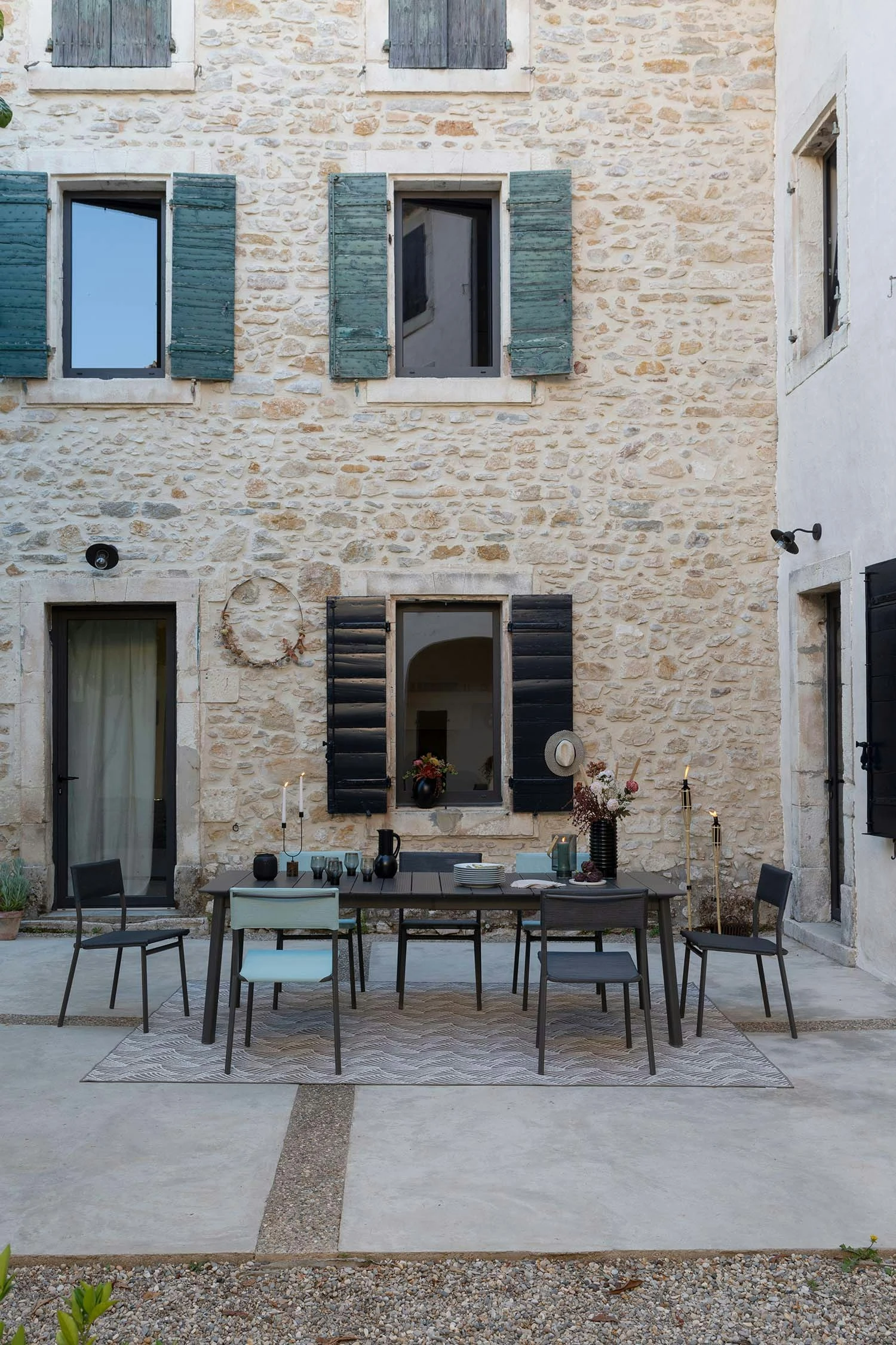 Lafuma Oron Tisch Aluminium, M 100x170-205 Cm, Titan 2 Lafuma Oron Tisch Aluminium, M 100x170-205 Cm, Titan – Bild 2